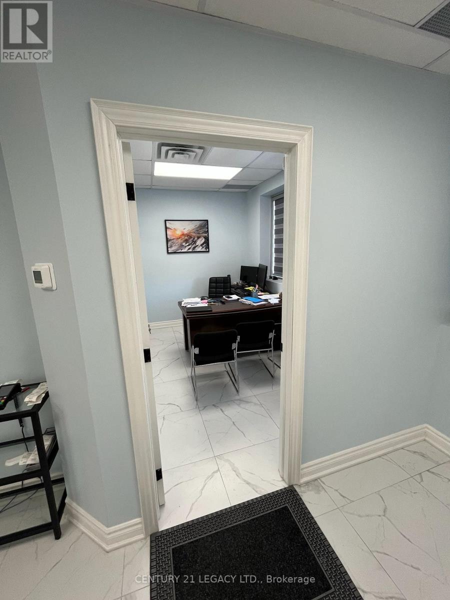 B209 - 645 Remembrance Road, Brampton, Ontario  L7A 4K8 - Photo 11 - W12794368