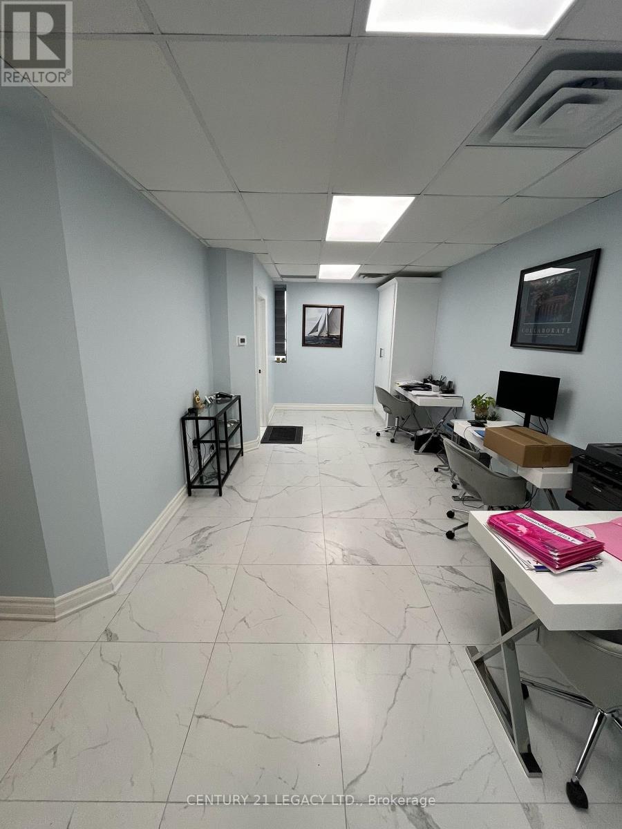 B209 - 645 Remembrance Road, Brampton, Ontario  L7A 4K8 - Photo 5 - W12794368