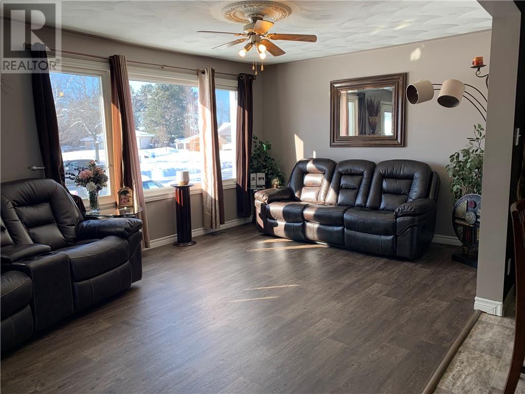 1158 Mederic, Hanmer, Ontario  P3P 1S1 - Photo 17 - 2126465