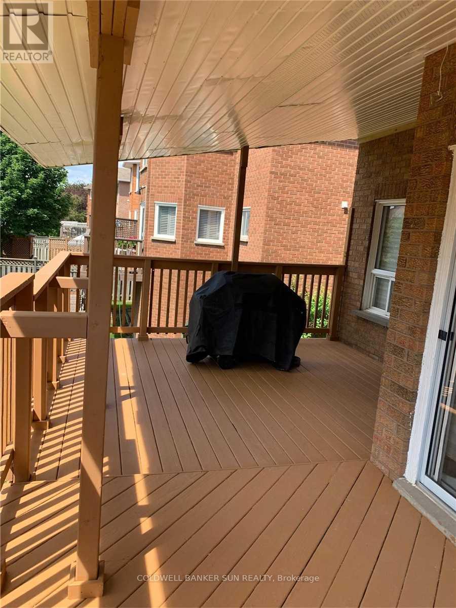 1622 Bristol Road W, Mississauga, Ontario  L5M 4B5 - Photo 17 - W12795232