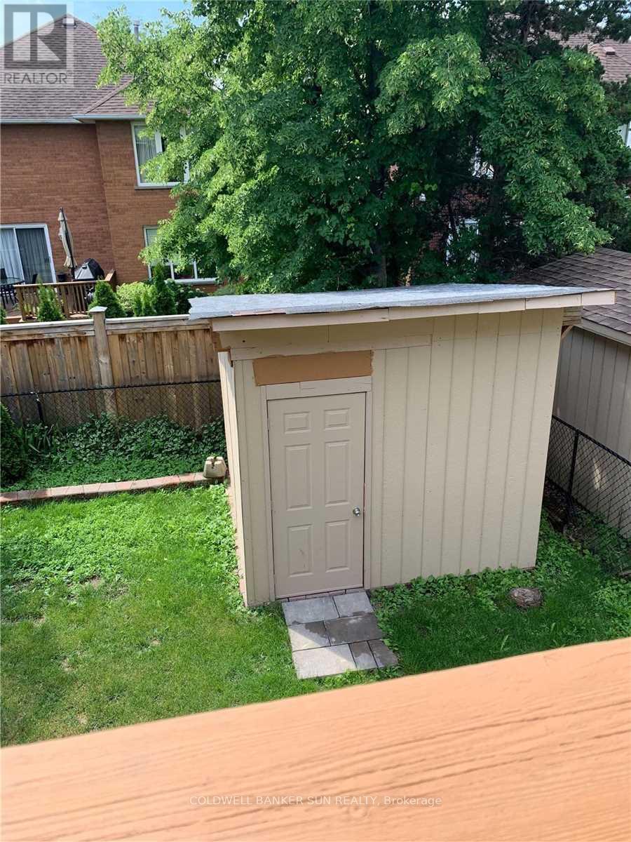 1622 Bristol Road W, Mississauga, Ontario  L5M 4B5 - Photo 19 - W12795232