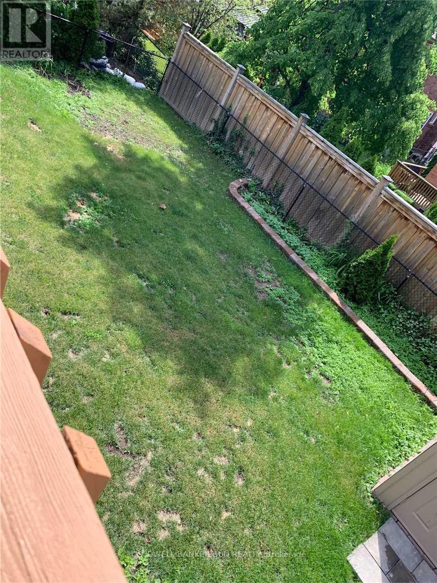 1622 Bristol Road W, Mississauga, Ontario  L5M 4B5 - Photo 20 - W12795232