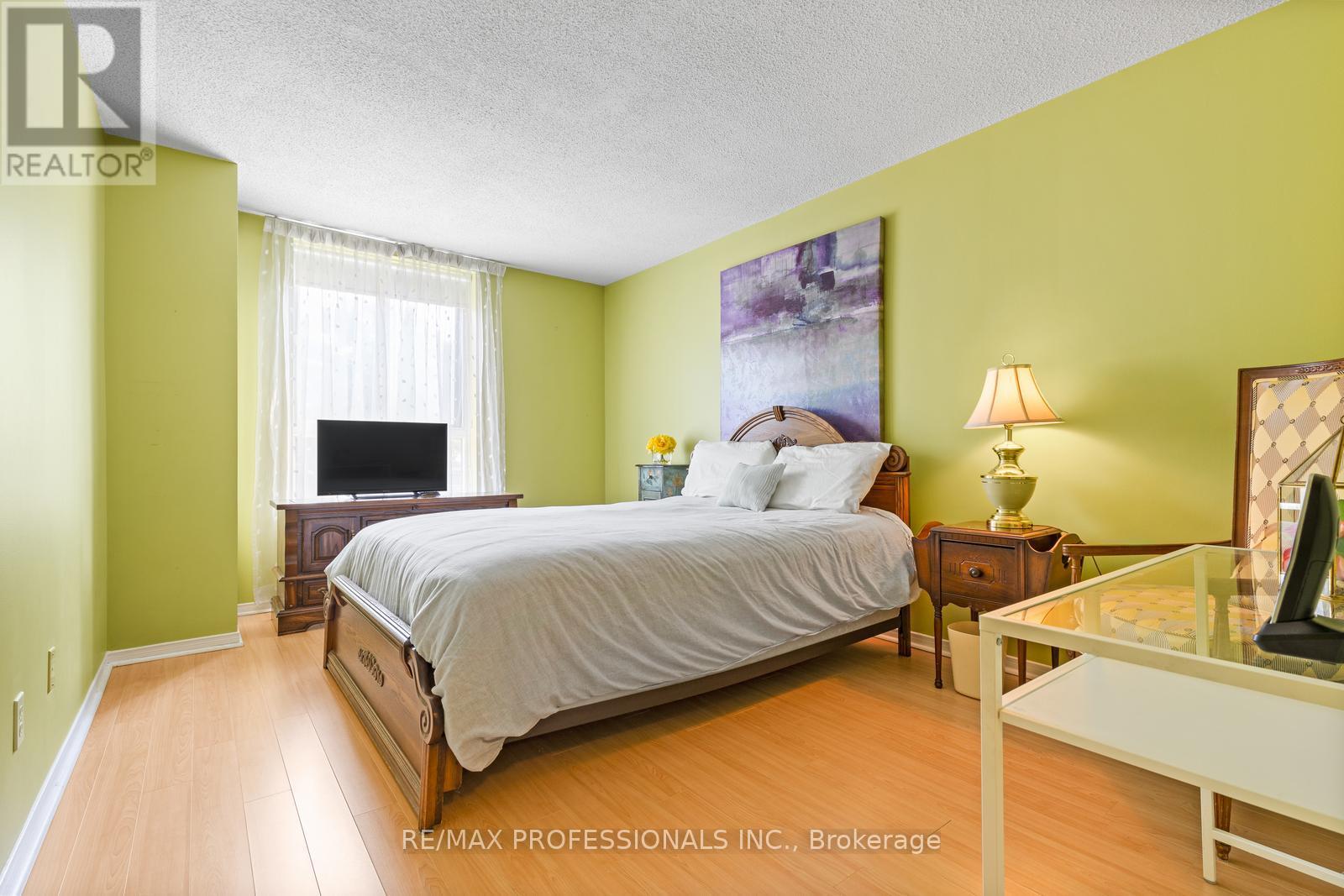 114 - 1485 Lakeshore Road E, Mississauga, Ontario  L5E 3G2 - Photo 10 - W12795256