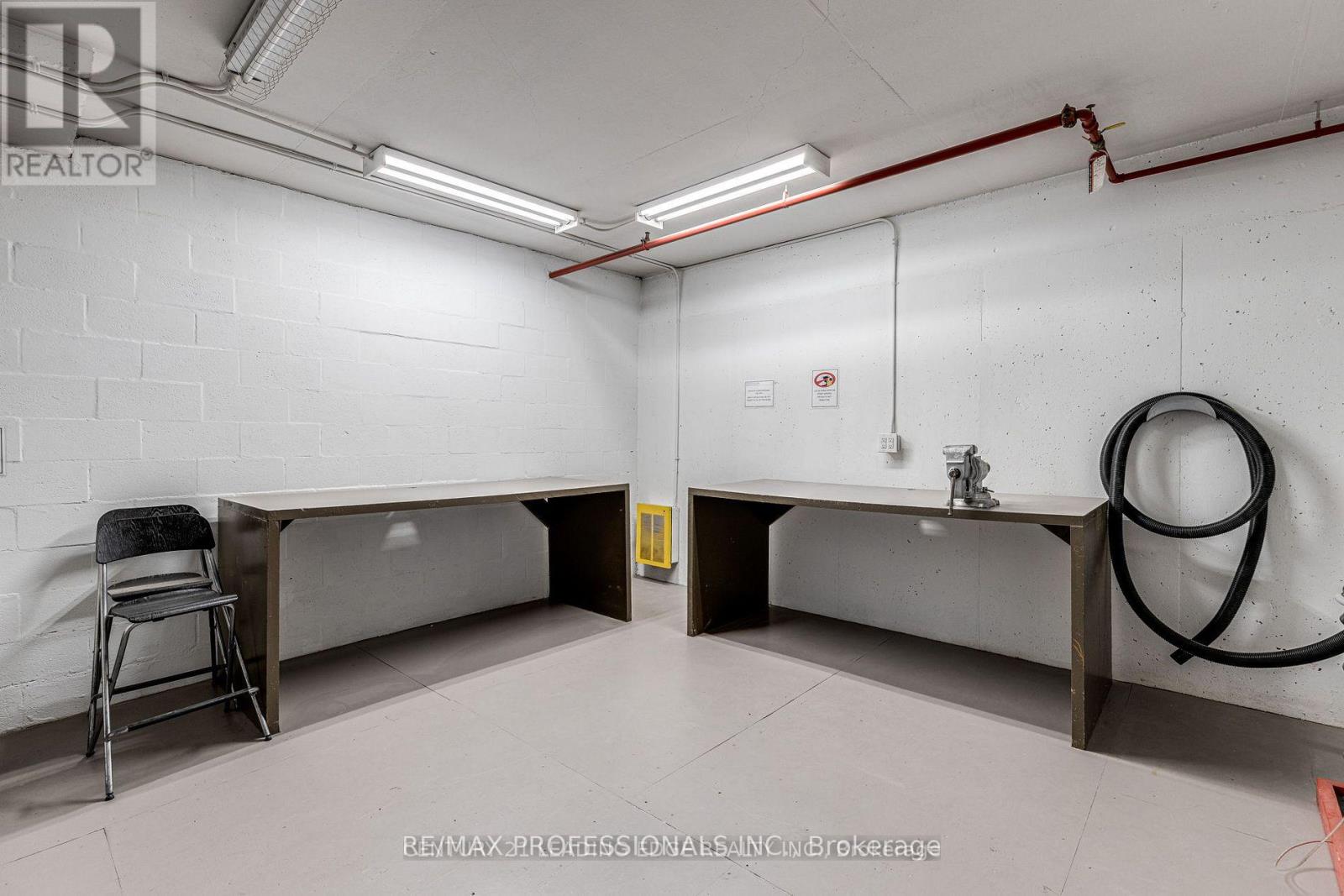 114 - 1485 Lakeshore Road E, Mississauga, Ontario  L5E 3G2 - Photo 15 - W12795256