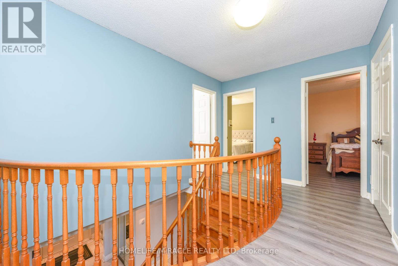 2291 Marzipan Court, Mississauga, Ontario  L5M 2N9 - Photo 24 - W12795300