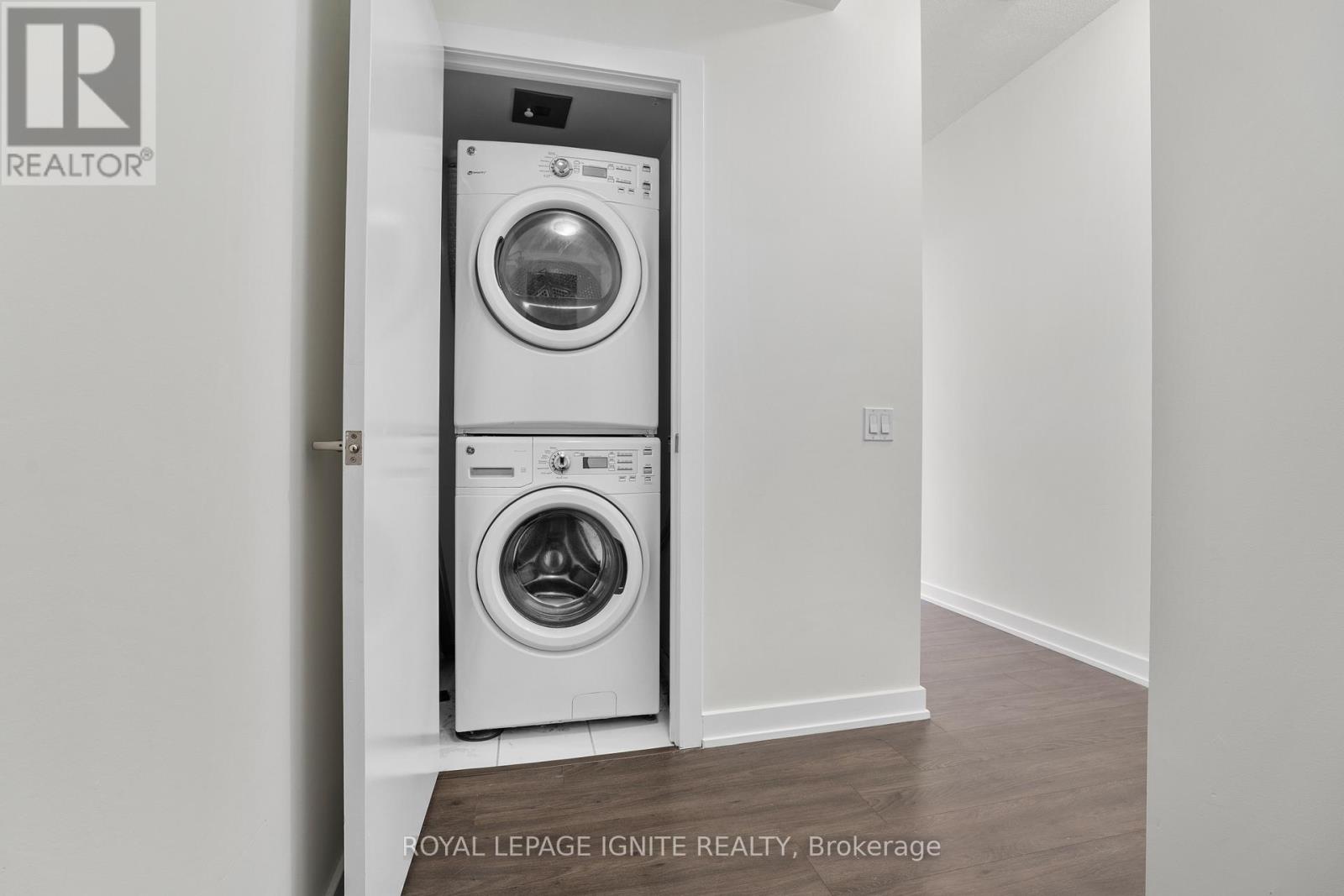 4309 - 2220 Lakeshore Boulevard W, Toronto, Ontario  M8V 0C1 - Photo 6 - W12795310