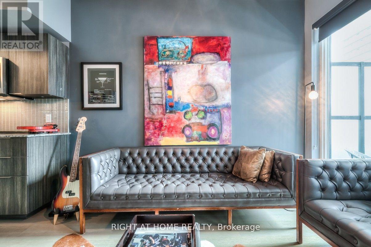 540 - 30 Shore Breeze Drive, Toronto (Mimico), Ontario  M8V 0J1 - Photo 3 - W12795328