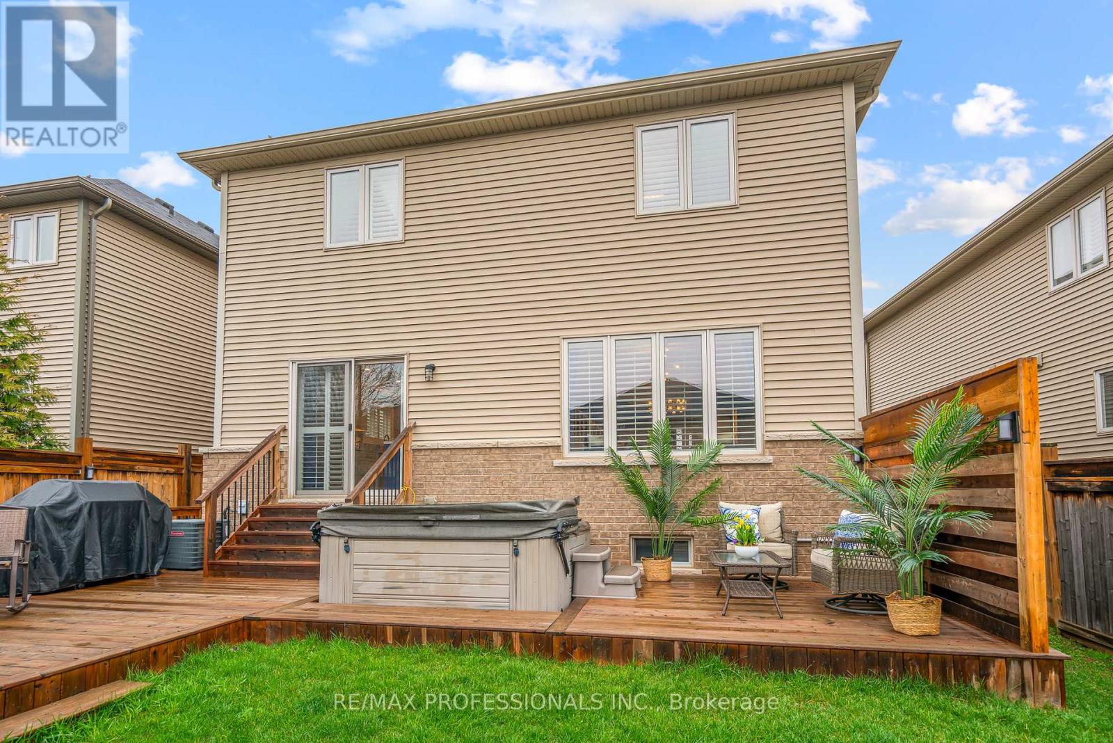 4348 Dennis Avenue, Lincoln (Beamsville), Ontario  L3J 1N4 - Photo 36 - X12795274