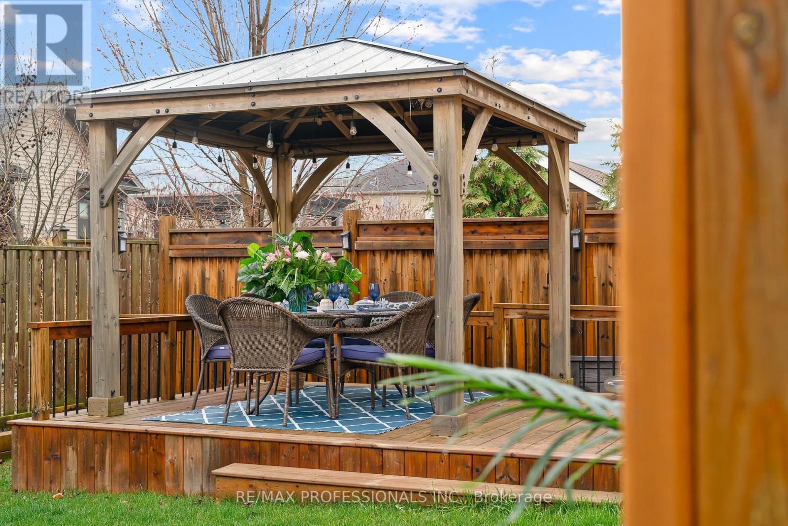 4348 Dennis Avenue, Lincoln (Beamsville), Ontario  L3J 1N4 - Photo 39 - X12795274