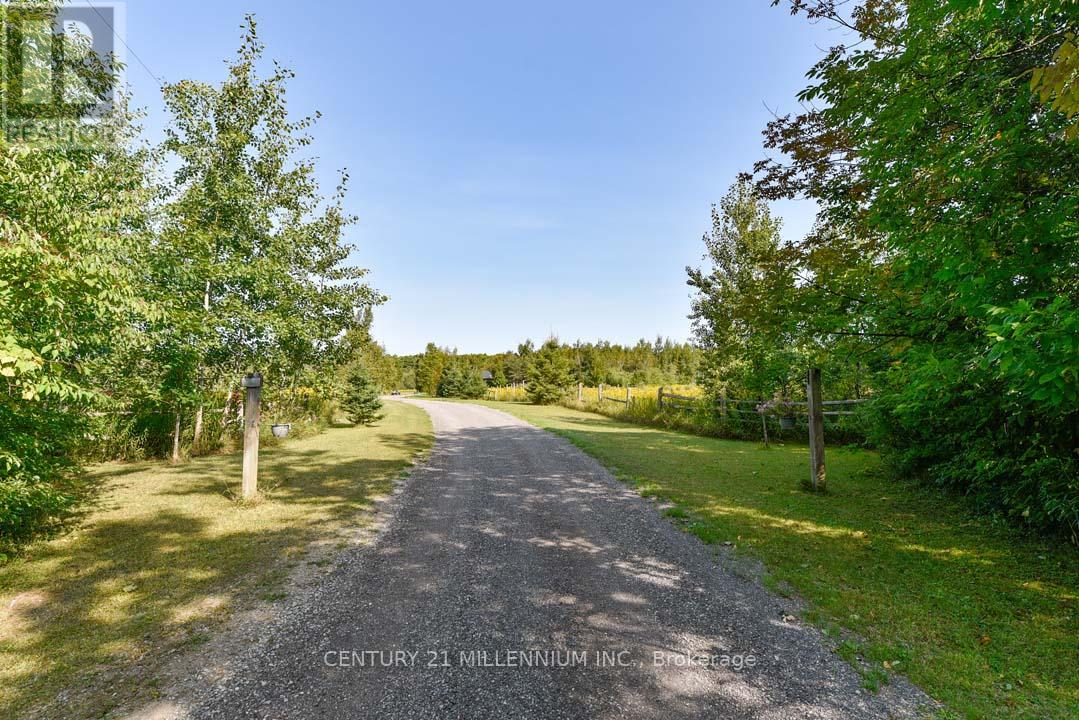 387091 20th Side Road, Mono, Ontario  L9W 6V5 - Photo 8 - X12795308