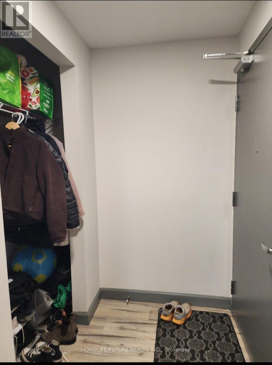 323 (1st Bdroom) - 258c Sunview Street, Waterloo, Ontario  N2L 0H8 - Photo 3 - X12795344