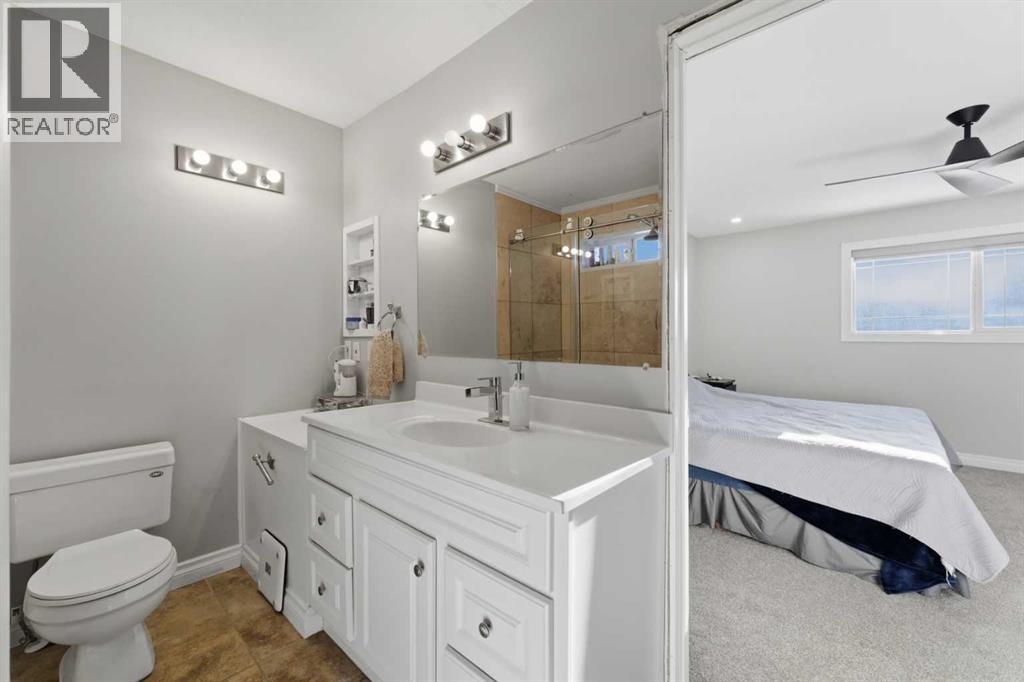 325 Bayside Place Sw, Airdrie, Alberta  T4B 2X5 - Photo 23 - A2276084