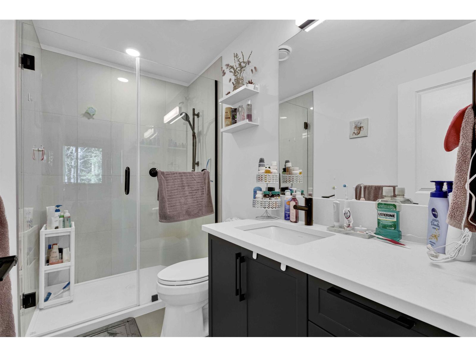 304 3480 146a Street, Surrey, British Columbia  V4P 0H6 - Photo 12 - R3090211