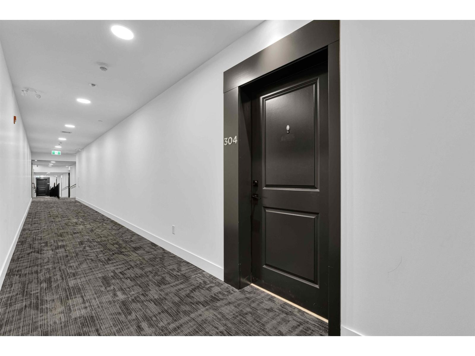 304 3480 146a Street, Surrey, British Columbia  V4P 0H6 - Photo 17 - R3090211