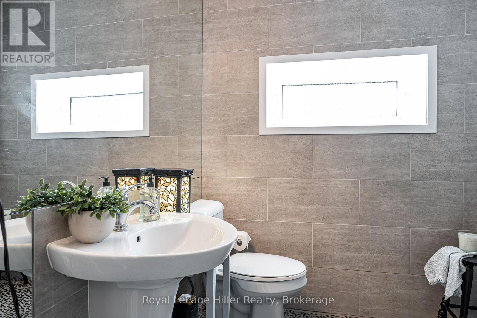 23 Grant Street, Stratford, Ontario  N5A 1L5 - Photo 19 - X12349717