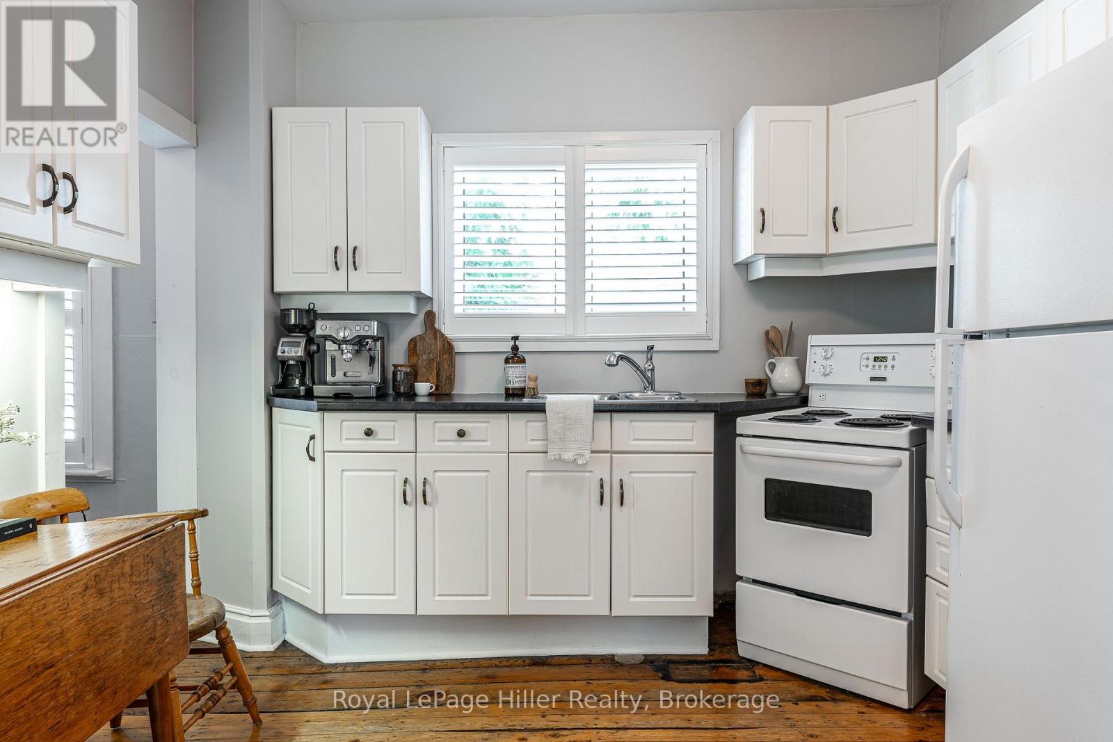 23 Grant Street, Stratford, Ontario  N5A 1L5 - Photo 22 - X12349717