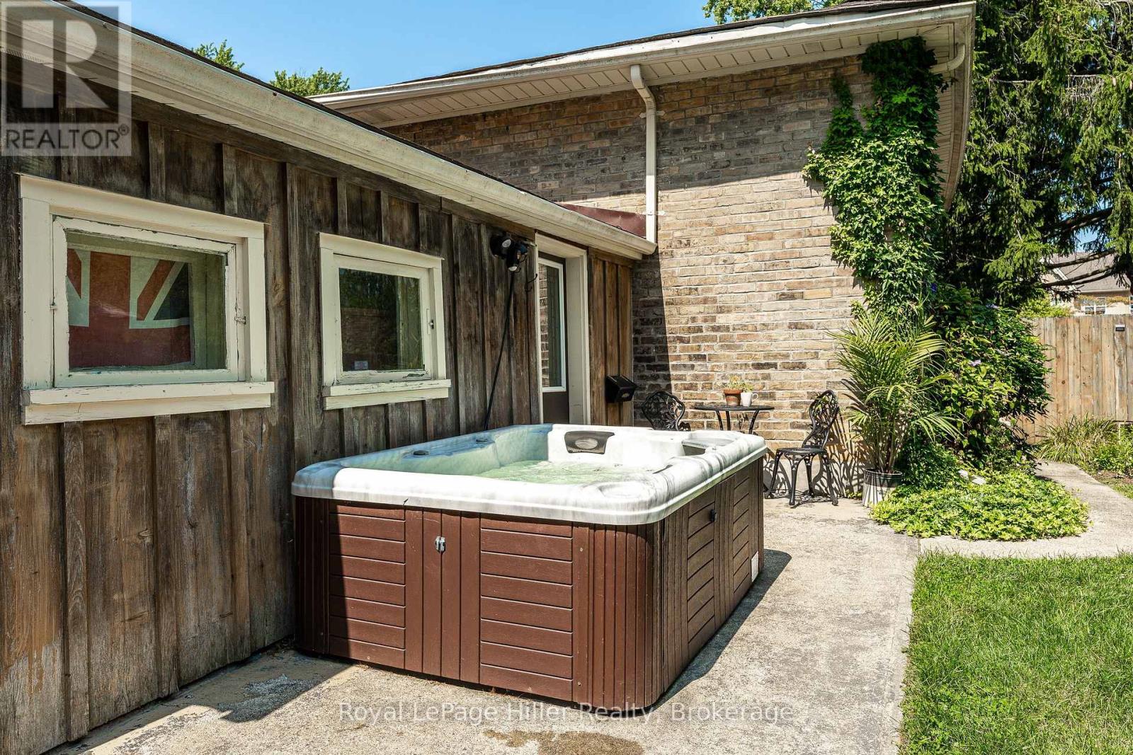 23 Grant Street, Stratford, Ontario  N5A 1L5 - Photo 35 - X12349717