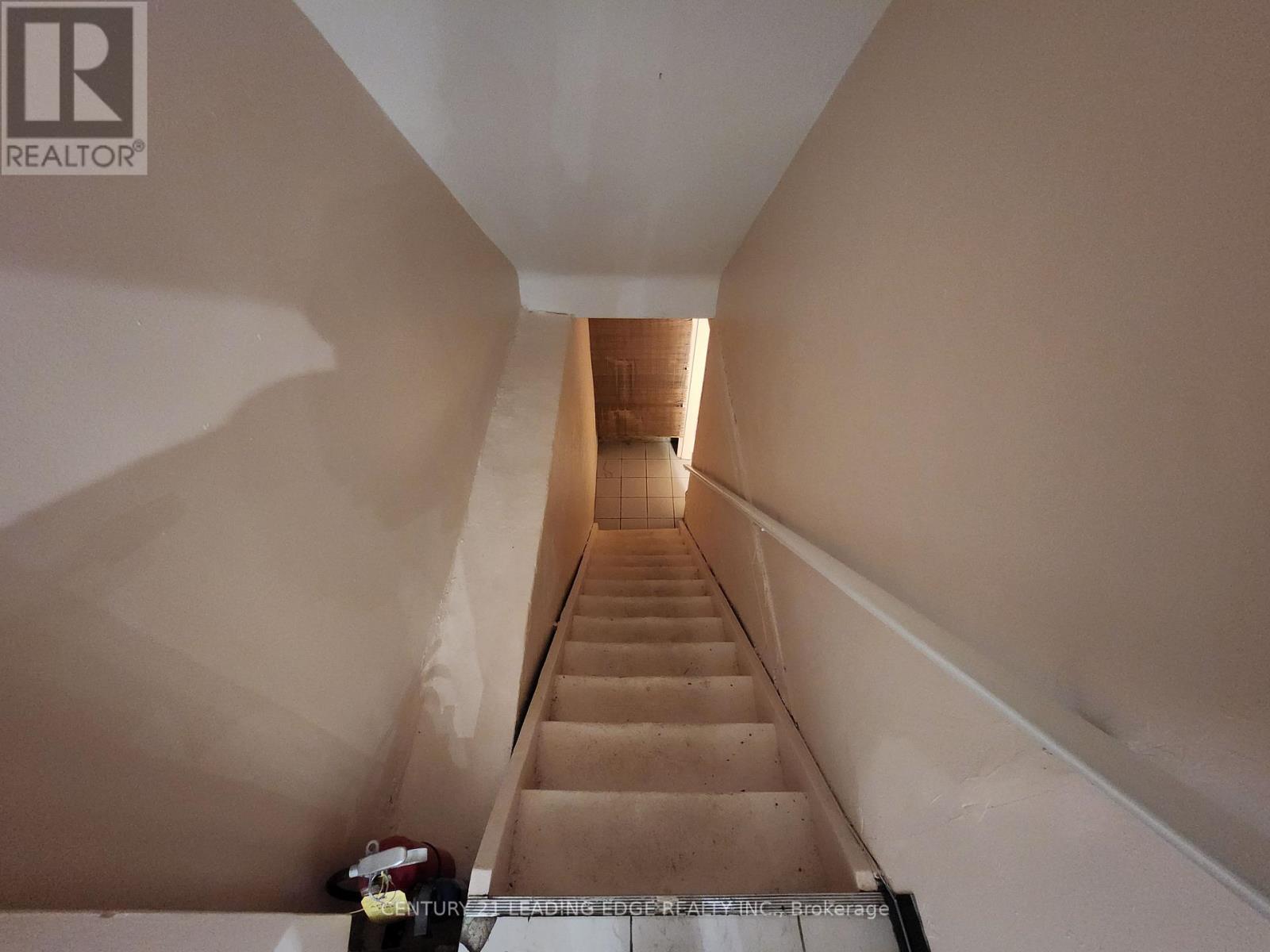 Main Fl - 2193 Queen Street E, Toronto, Ontario  M4E 1E5 - Photo 16 - E12792600