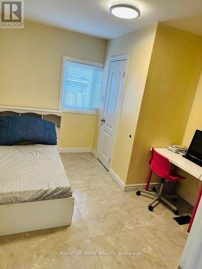 91 Westcroft Drive, Toronto, Ontario  M1E 3A4 - Photo 10 - E12792024