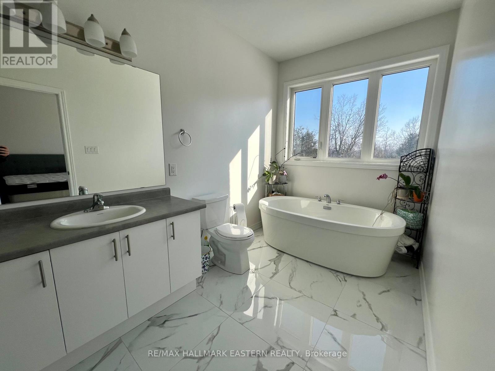 119 Highlands Boulevard, Cavan Monaghan (Millbrook Village), Ontario  L0A 1G0 - Photo 15 - X12773692