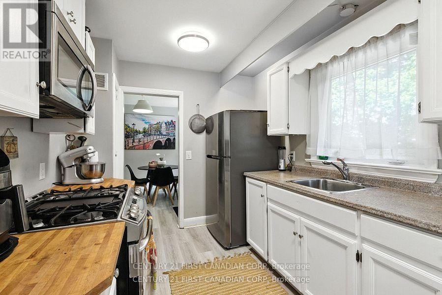 Main - 330 Glenrose Drive, London South, Ontario  N6K 2A8 - Photo 14 - X12760604