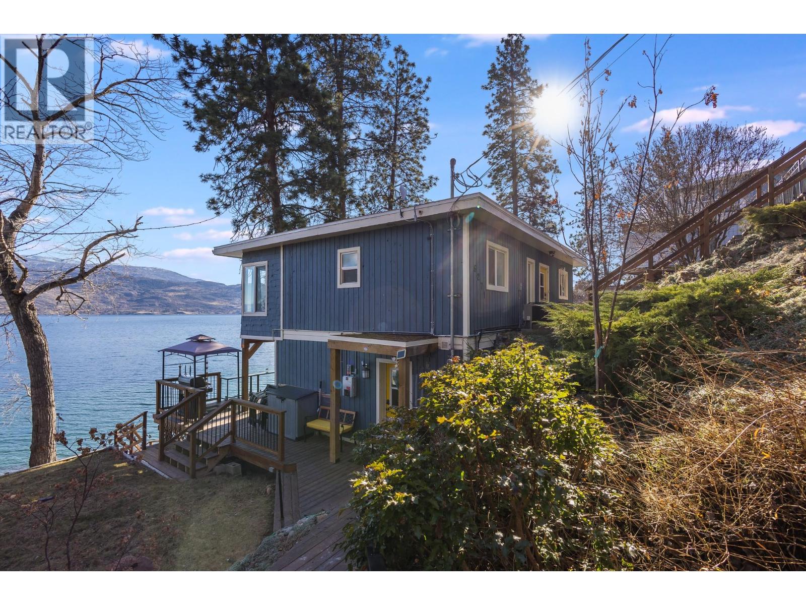 6271 Renfrew Road, Peachland, British Columbia  V0H 1X7 - Photo 3 - 10374700