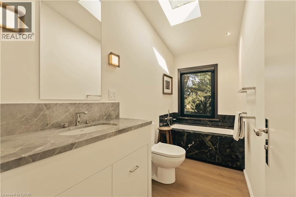 154 Middletown Road, Dundas, Ontario  L9H 5E1 - Photo 22 - 40805584