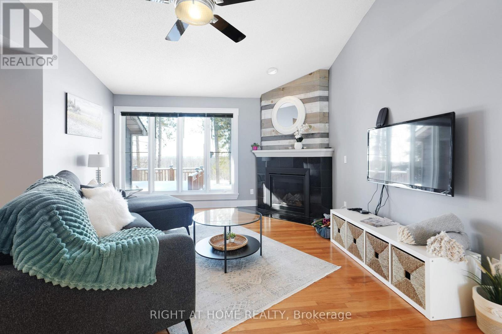 114 David Kennedy Drive, Ottawa, Ontario  K0A 1T0 - Photo 10 - X12795488