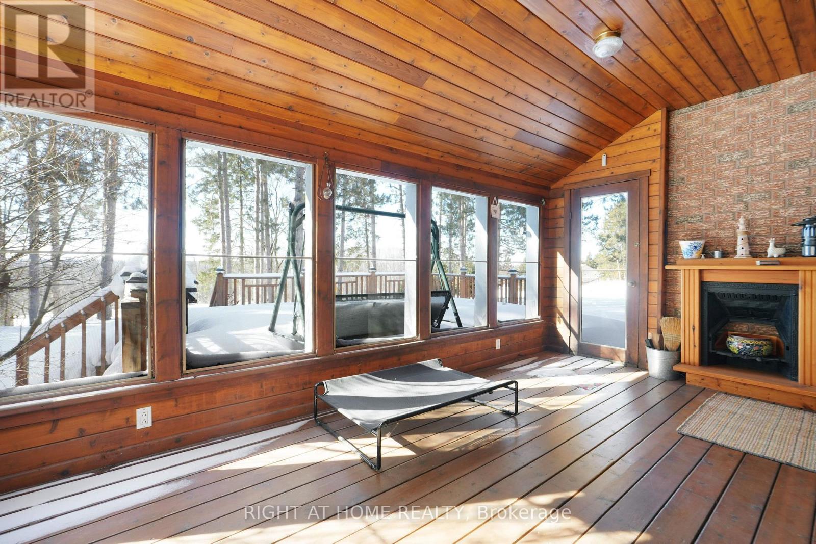 114 David Kennedy Drive, Ottawa, Ontario  K0A 1T0 - Photo 37 - X12795488