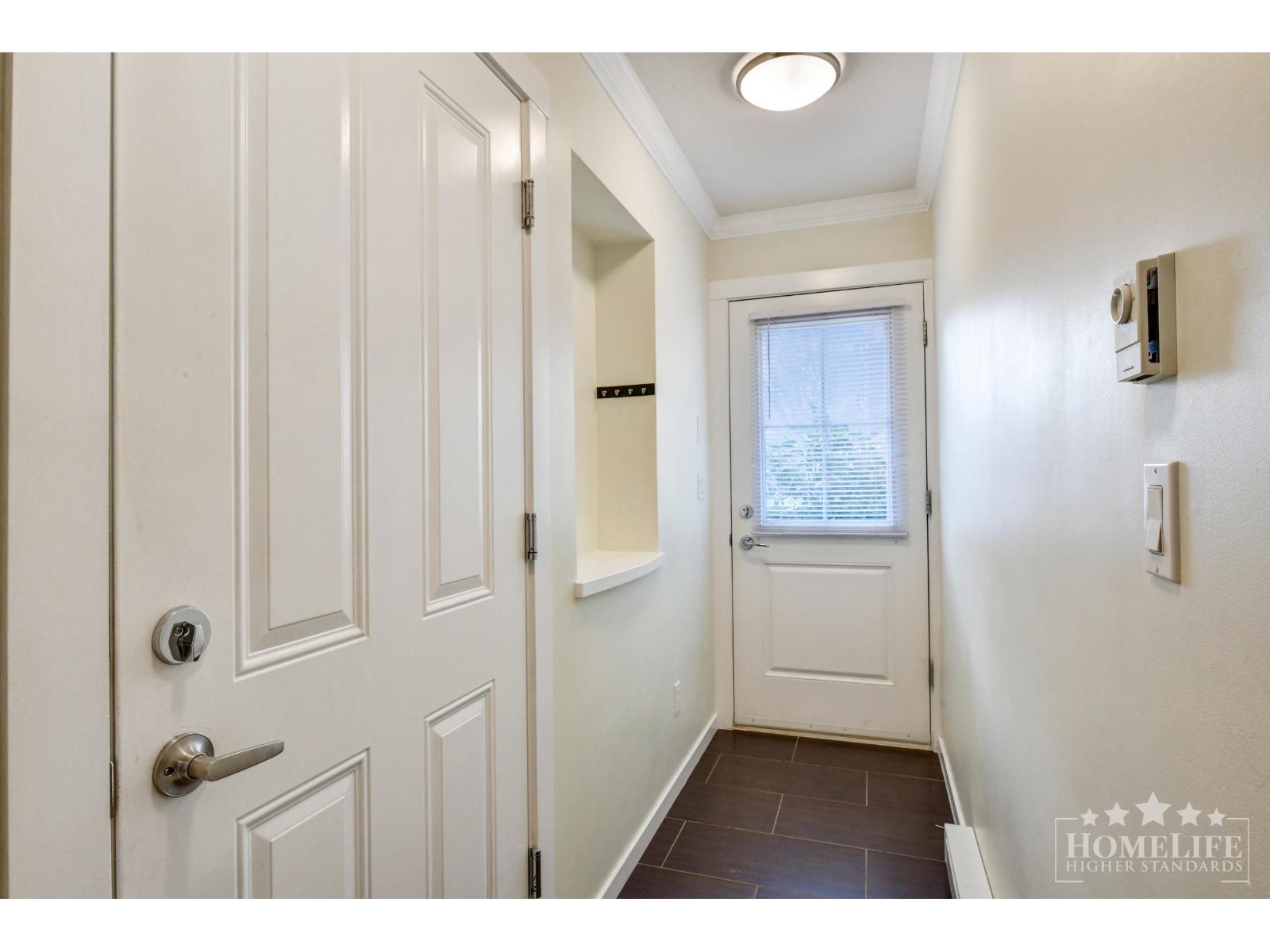 5 18983 72a Avenue, Surrey, British Columbia  V4N 1A5 - Photo 2 - R3090674