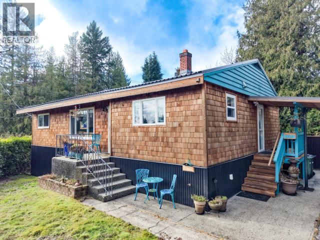 5515 Park Ave, Powell River, British Columbia   - Photo 2 - 19651