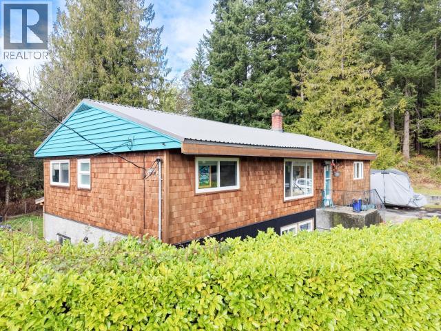 5515 Park Ave, Powell River, British Columbia   - Photo 3 - 19651