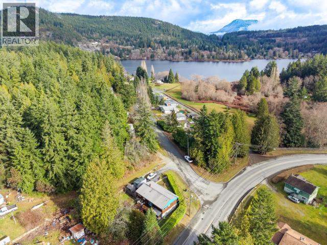 5515 Park Ave, Powell River, British Columbia   - Photo 4 - 19651