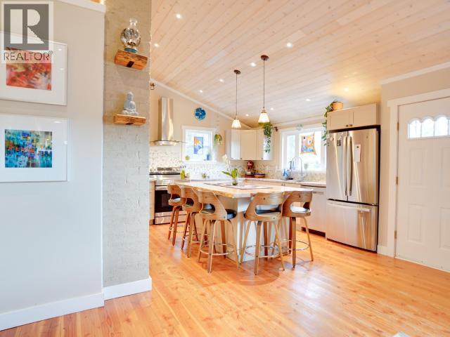 5515 Park Ave, Powell River, British Columbia   - Photo 7 - 19651