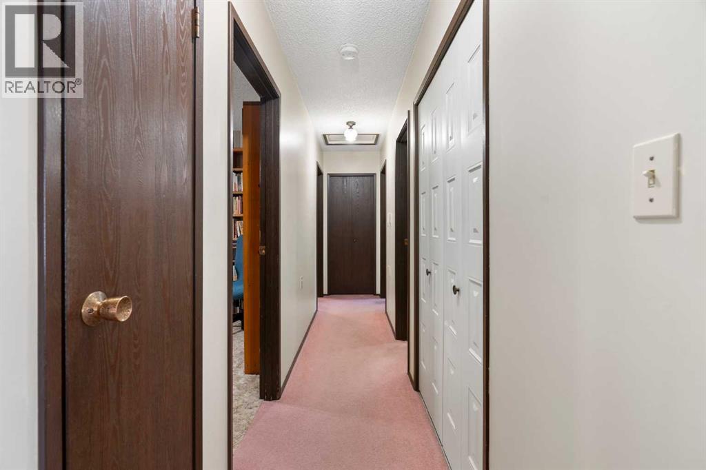 4214 50 Avenue, Olds, Alberta  T4H 1A5 - Photo 14 - A2287035