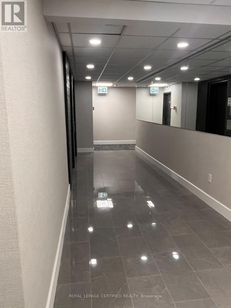 1209 - 2929 Aquitaine Avenue, Mississauga, Ontario  L5N 2C7 - Photo 4 - W12766858