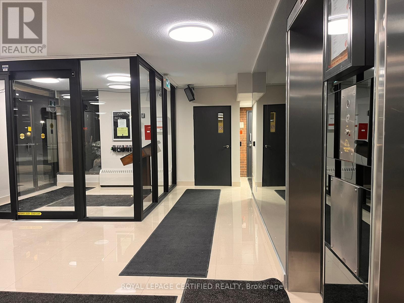 1209 - 2929 Aquitaine Avenue, Mississauga, Ontario  L5N 2C7 - Photo 6 - W12766858