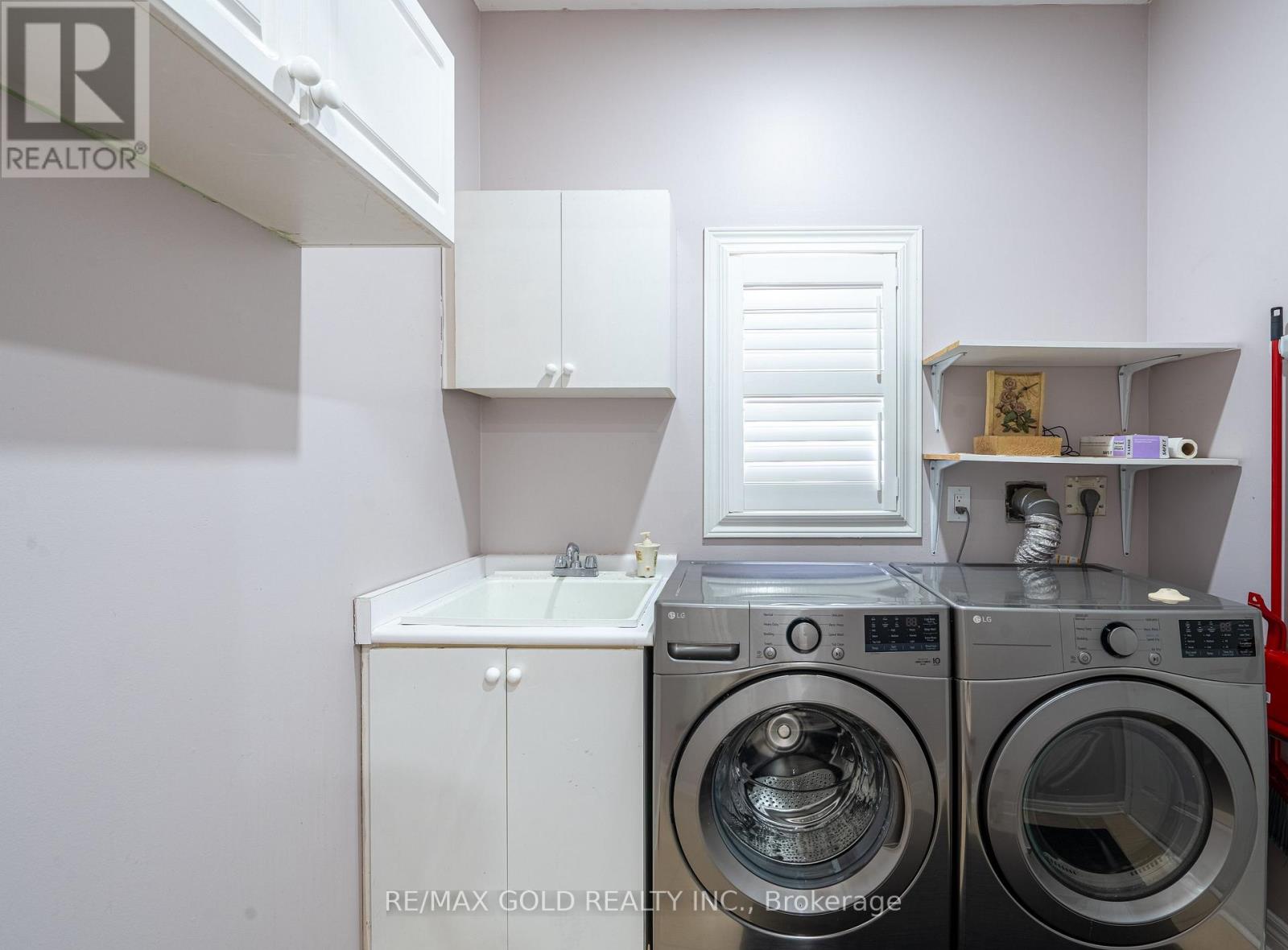 72 Barleyfield Road, Brampton (Sandringham-Wellington), Ontario  L6R 2J1 - Photo 12 - W12790800