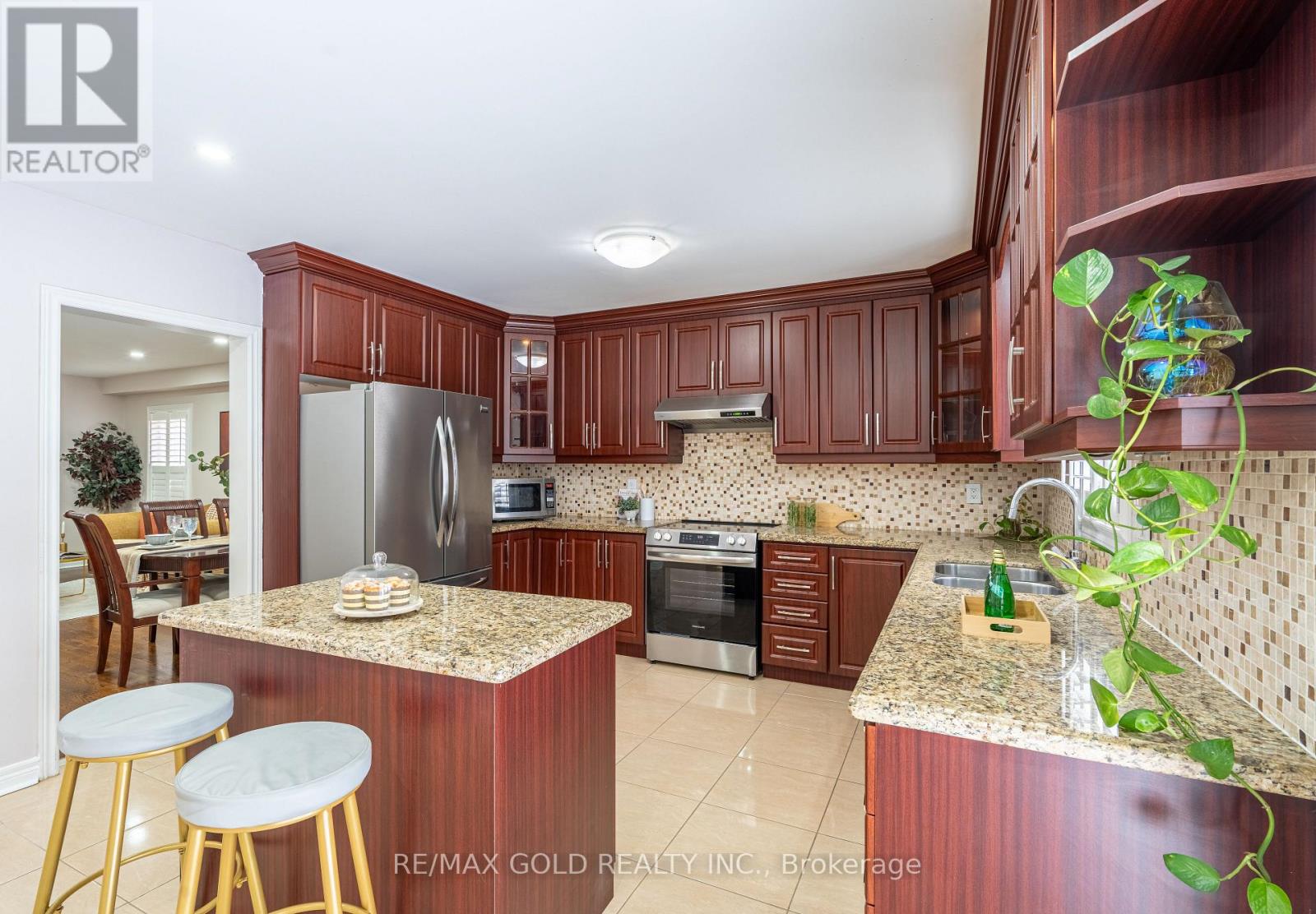 72 Barleyfield Road, Brampton (Sandringham-Wellington), Ontario  L6R 2J1 - Photo 14 - W12790800