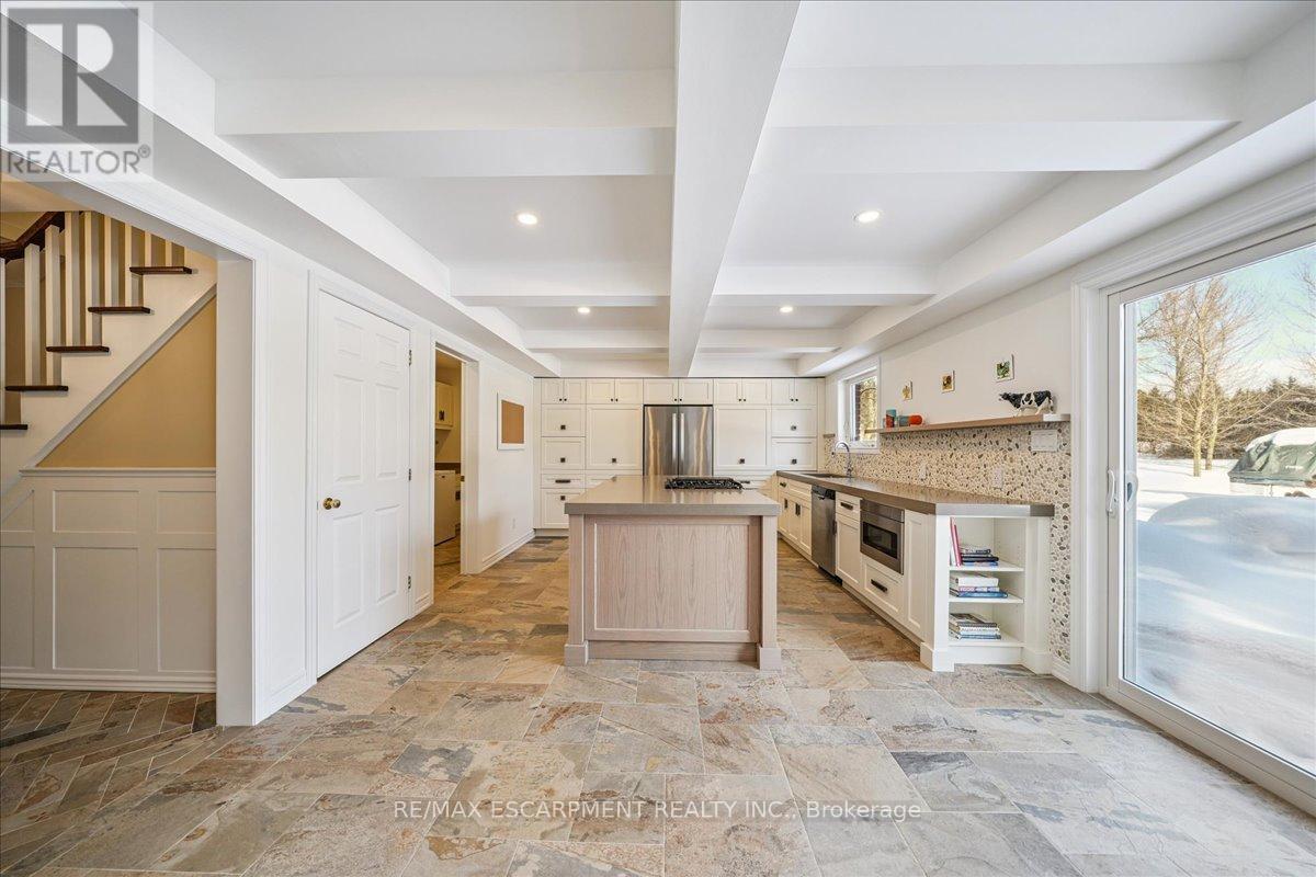 19231 Shaws Creek Road, Caledon, Ontario  L7K 1L4 - Photo 15 - W12795340