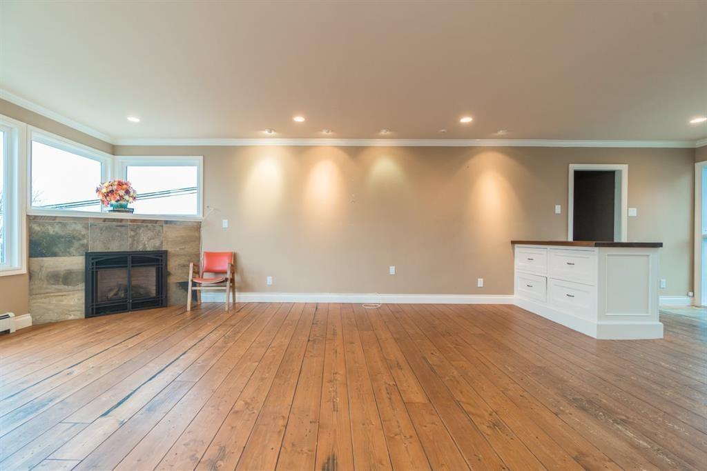 15708 Cliff Avenue, White Rock, British Columbia  V4B 1W2 - Photo 8 - R3090659