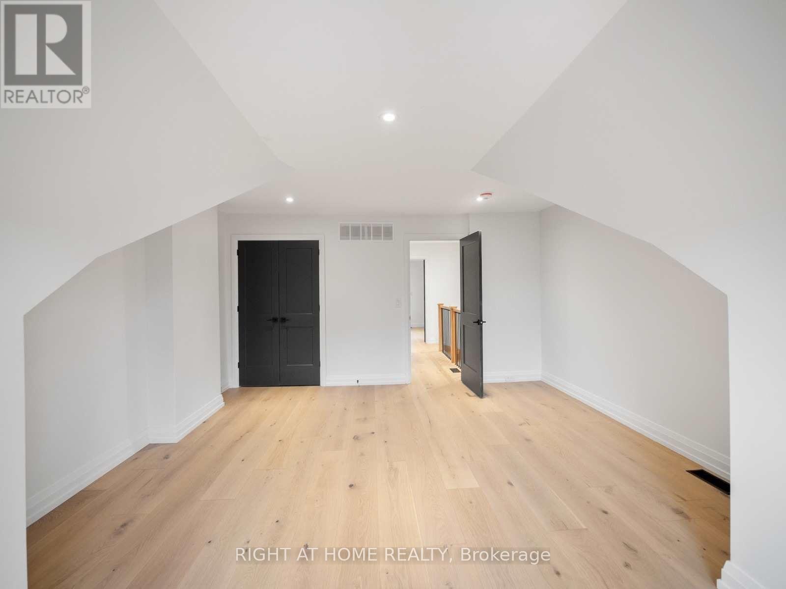 Unit 2 - 94 Concord Avenue, Toronto, Ontario  M6H 2P3 - Photo 18 - C12795382