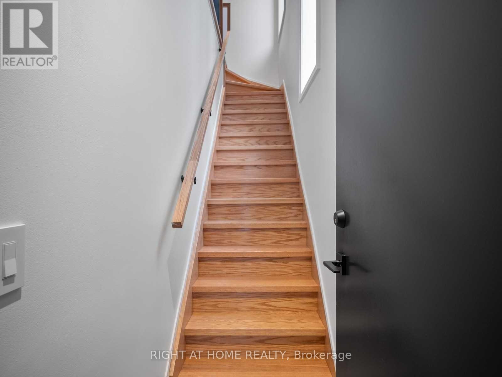 Unit 2 - 94 Concord Avenue, Toronto, Ontario  M6H 2P3 - Photo 5 - C12795382