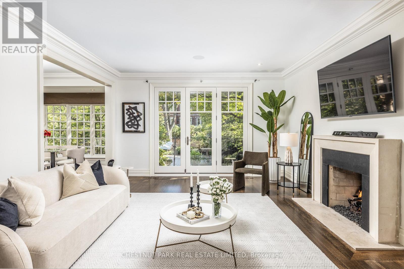 27 Bayview Wood, Toronto, Ontario  M4N 1R8 - Photo 13 - C12795486