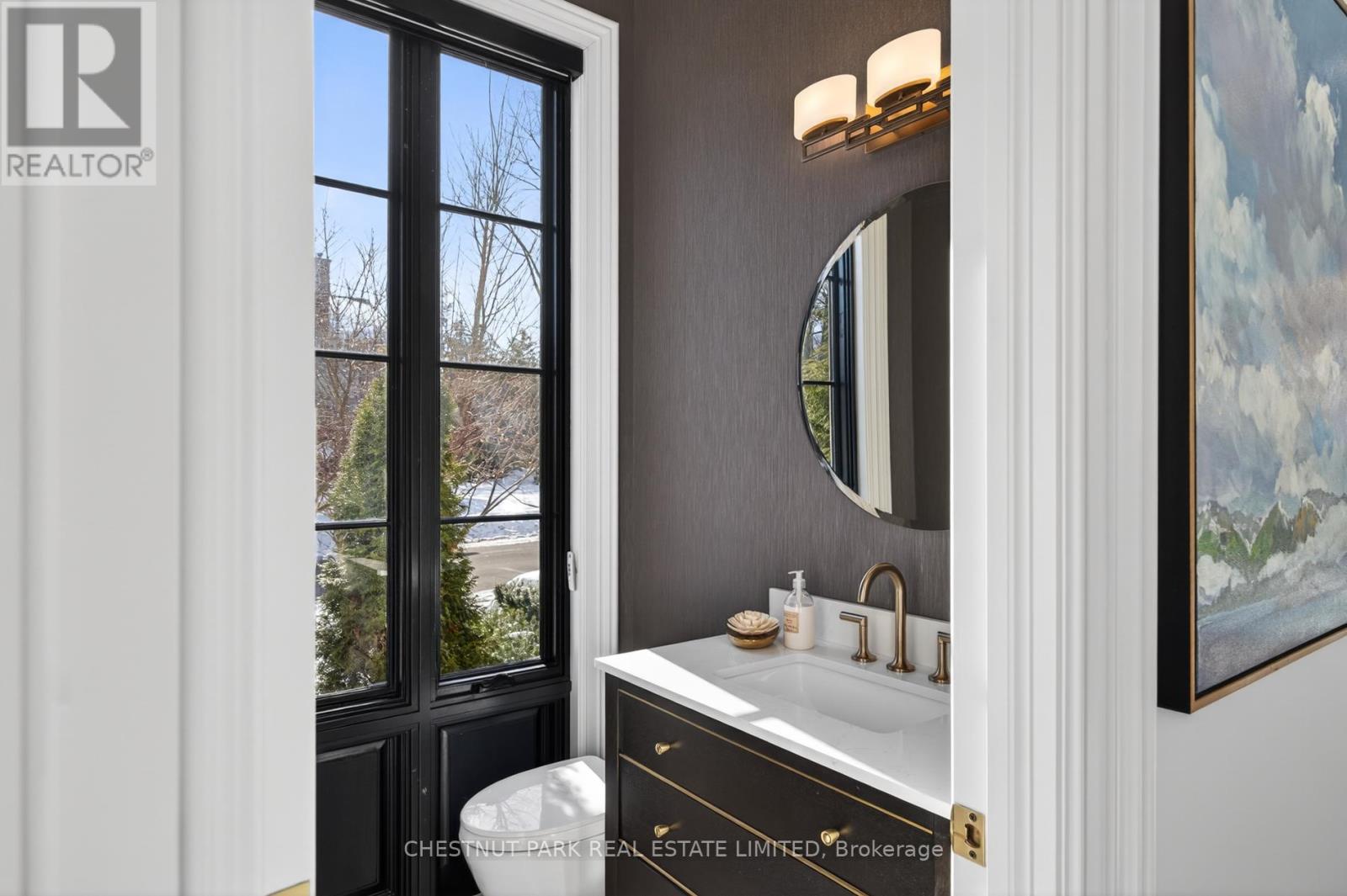 55 De Vere Gardens, Toronto, Ontario  M5M 3E8 - Photo 17 - C12795496