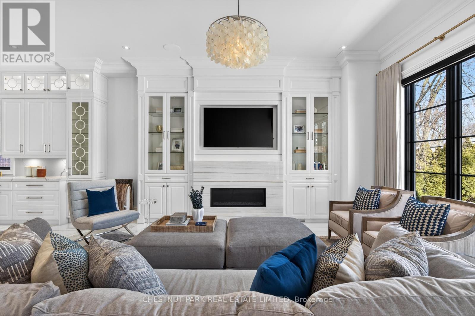 55 De Vere Gardens, Toronto, Ontario  M5M 3E8 - Photo 24 - C12795496