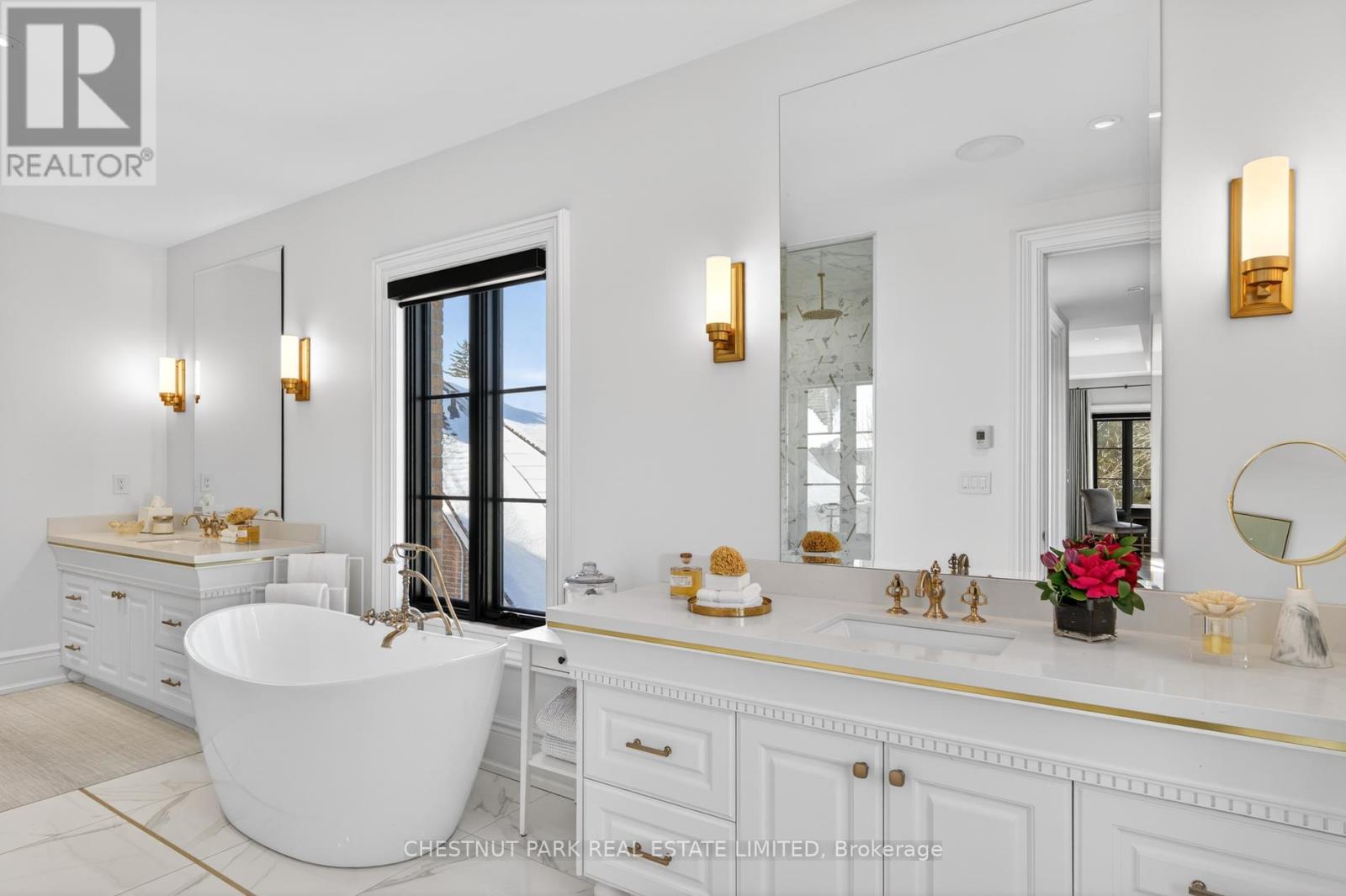 55 De Vere Gardens, Toronto, Ontario  M5M 3E8 - Photo 34 - C12795496