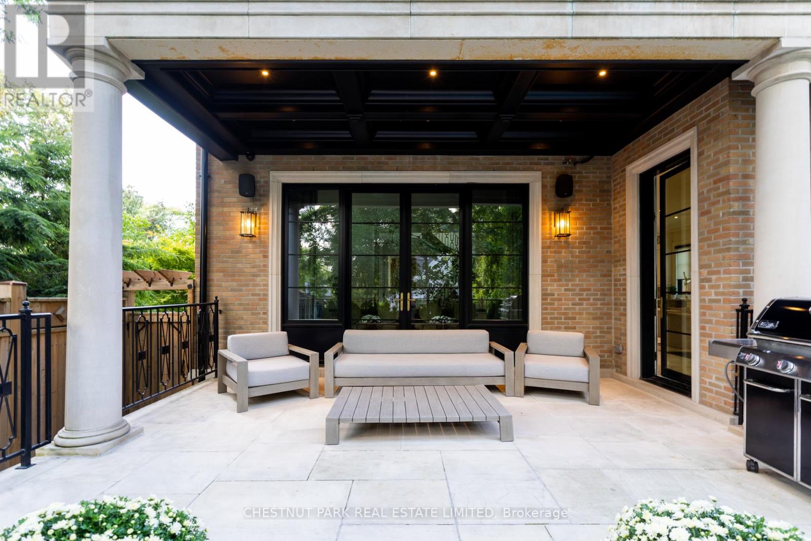 55 De Vere Gardens, Toronto, Ontario  M5M 3E8 - Photo 8 - C12795496