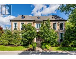 55 DE VERE GARDENS, Toronto, Ontario