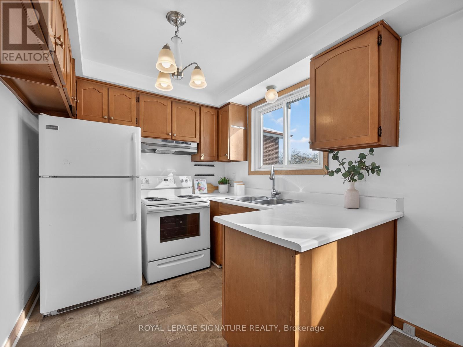 43 Angora Street, Toronto, Ontario  M1G 1L6 - Photo 10 - E12795452